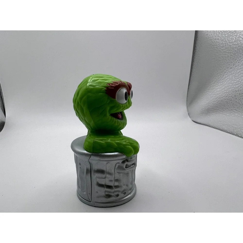Sesame Street Friends Oscar‎ The Grouch 3